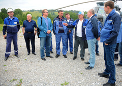 Прилет делегации на Нарыкско-Осташкинский метаноугольный промысел