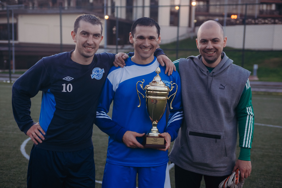 Слева направо: Сергей Михеев, Нурбий Дзетль, Александр Грицай