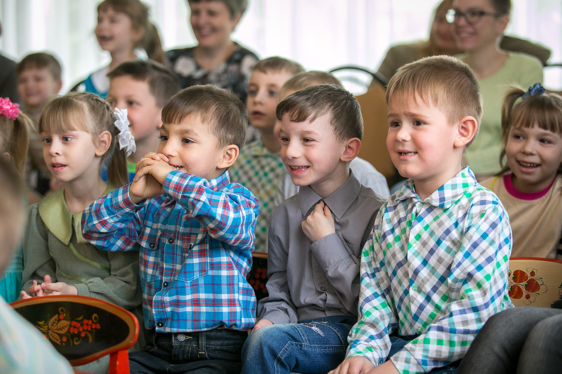 Маленькие зрители переживают за Марью Медведевну